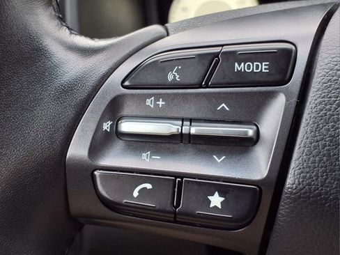 Used 2022 Hyundai Kona Limited w/ Cargo Package image 24