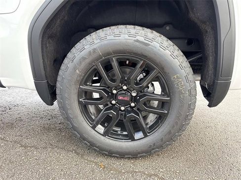 New 2026 GMC Sierra 1500 Elevation image 27