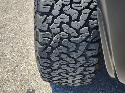 Used 2024 Ford F150 Raptor w/ Equipment Group 803A Raptor R AWD/4WD image 11