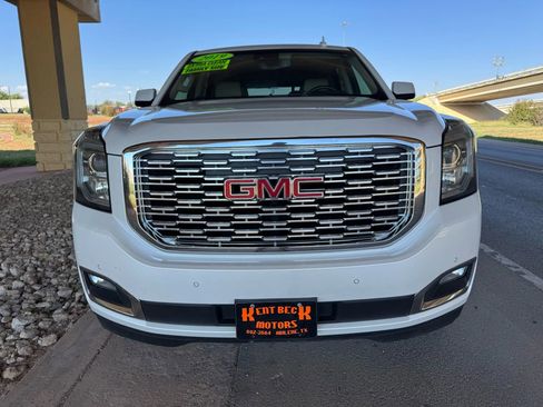 Used 2019 GMC Yukon Denali w/ Denali Ultimate Package image 8