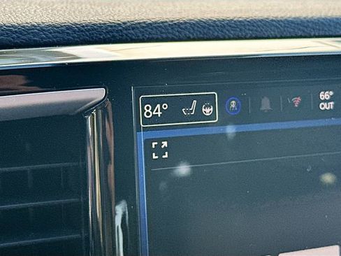 New 2026 Chrysler Pacifica Select image 21