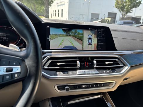 Used 2020 BMW X5 sDrive40i w/ Premium Package RWD image 31