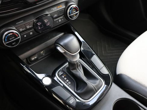 Used 2023 Kia Soul GT-Line FWD image 21