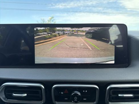 Used 2026 Nissan Sentra SV w/ SV Convenience Package FWD image 30