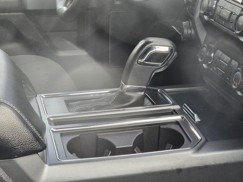 Used 2019 Ford F150 XLT w/ Equipment Group 302A Luxury image 16