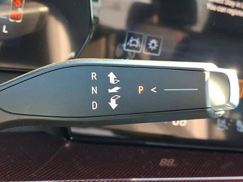 New 2026 Chevrolet Traverse RS w/ LPO, Floor Liner Package image 8