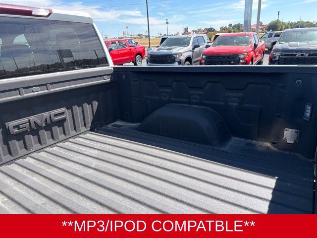 Used 2022 GMC Sierra 1500 SLT AWD/4WD image 22