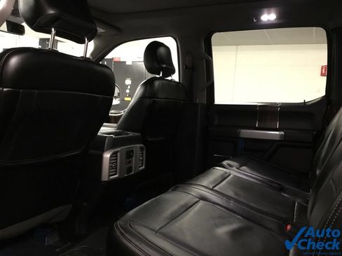 Used 2016 Ford F150 Lariat w/ Equipment Group 502A Luxury AWD/4WD image 30