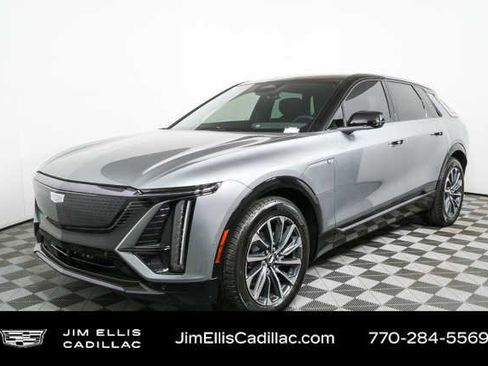 New 2026 Cadillac Lyriq Sport image 33