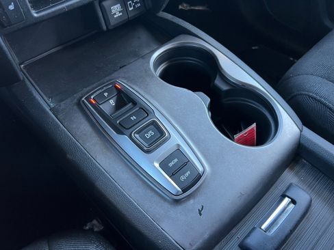 Used 2022 Honda Pilot Sport image 19