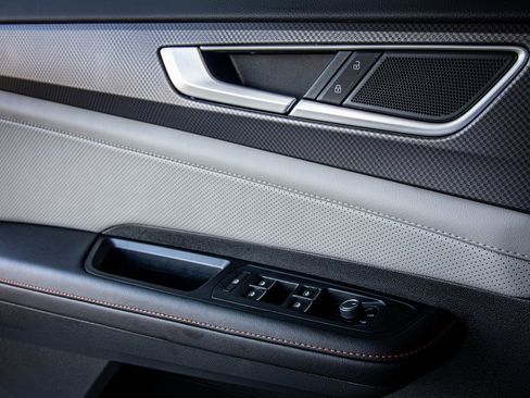 New 2026 Volkswagen Atlas Peak Edition image 28