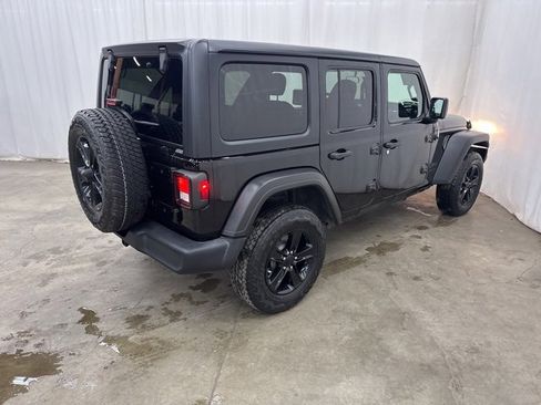 Used 2021 Jeep Wrangler Unlimited Sport image 22