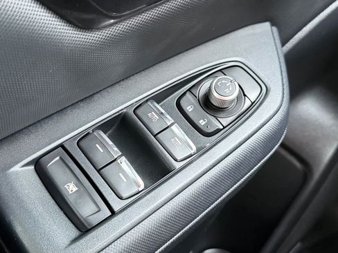 Certified 2025 Subaru Forester Limited image 19