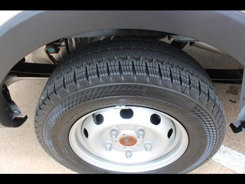 Used 2024 Ford Transit 350 XL RWD image 37