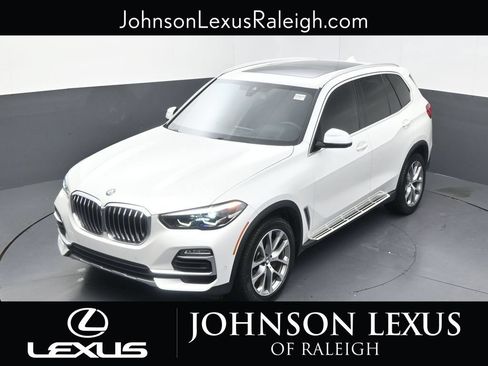 Used 2019 BMW X5 xDrive50i w/ Premium Package 2 AWD/4WD image 26