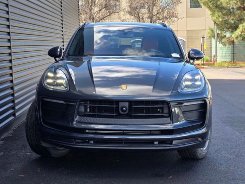 New 2026 Porsche Macan image 10
