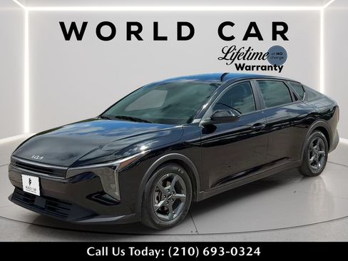Used 2025 Kia K4 FWD image 7
