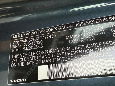 New 2026 Volvo XC90 B6 Core w/ Protection Package image 17