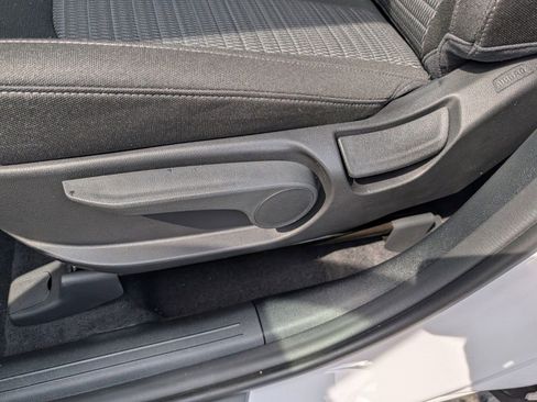 New 2026 Kia Sorento LX FWD image 22
