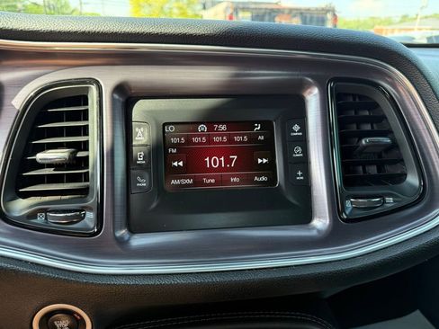 Used 2016 Dodge Challenger SXT RWD image 30