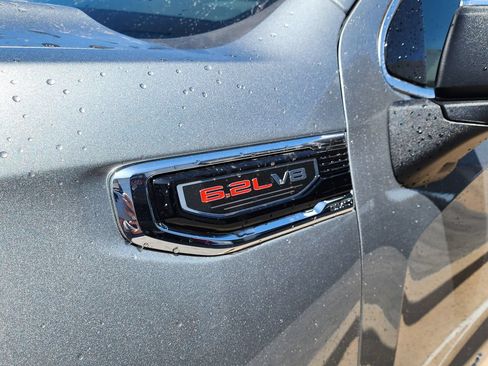 New 2026 GMC Sierra 1500 Denali AWD/4WD image 10