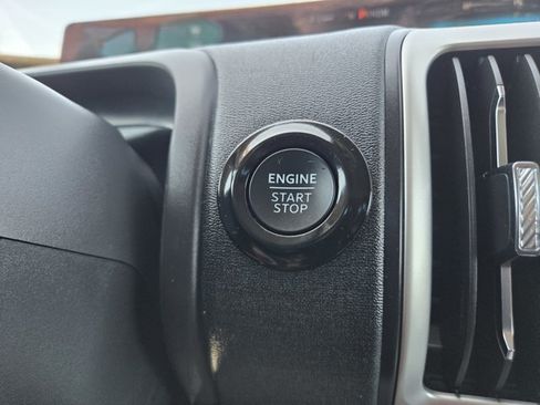 Certified 2025 Ford Expedition Active AWD/4WD image 20