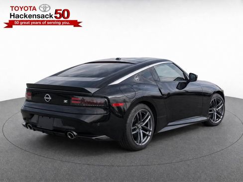 Used 2025 Nissan Z Sport w/ Floor Mat Package RWD image 4