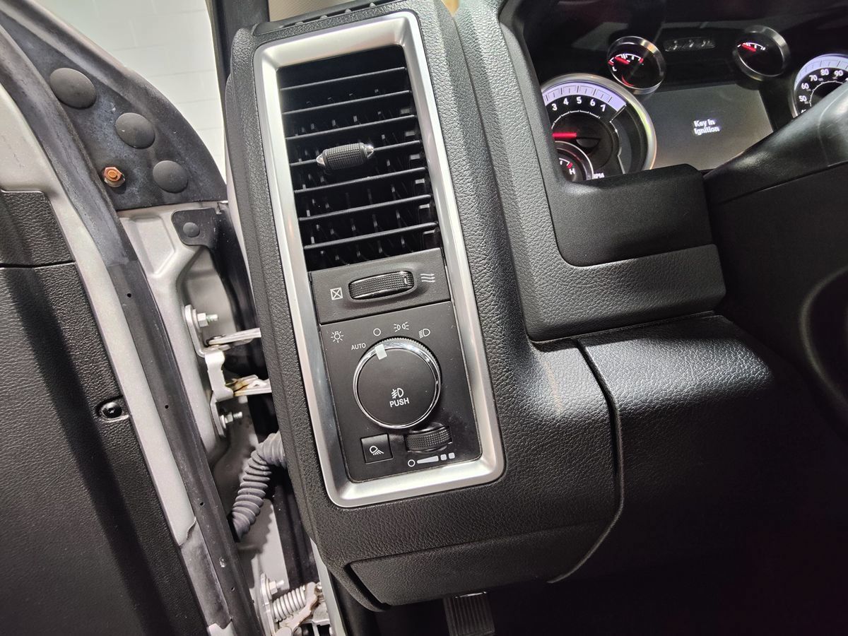 Used 2014 RAM 1500 Big Horn AWD/4WD image 28