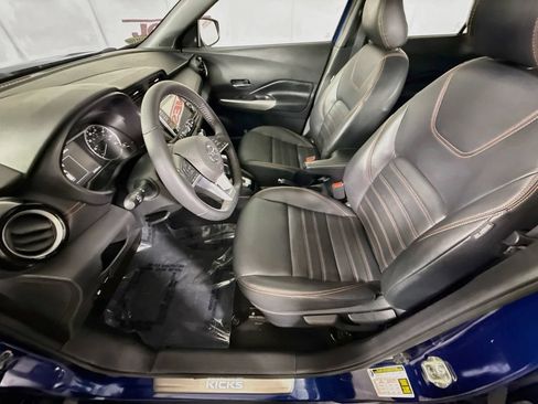 Certified 2020 Nissan Kicks SR w/ SR Premium Package FWD image 23