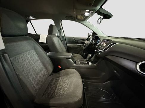 Used 2023 Chevrolet Equinox LT image 27