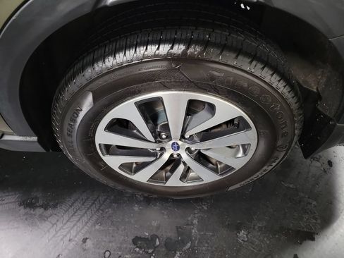 Used 2020 Subaru Outback Premium AWD/4WD image 10