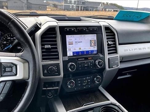 Used 2020 Ford F350 Lariat w/ Lariat Ultimate Package image 10