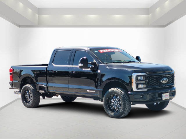 Used 2025 Ford F250 Lariat w/ Lariat Ultimate Package AWD/4WD image 1