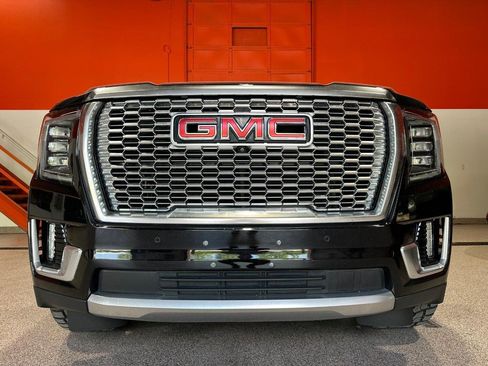 Used 2021 GMC Yukon Denali w/ Denali Ultimate Package RWD image 27