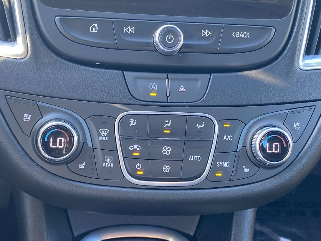 Used 2024 Chevrolet Malibu LT FWD image 29