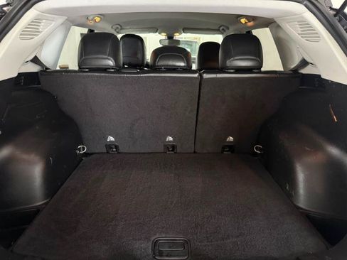 Used 2018 Jeep Compass Latitude FWD image 21