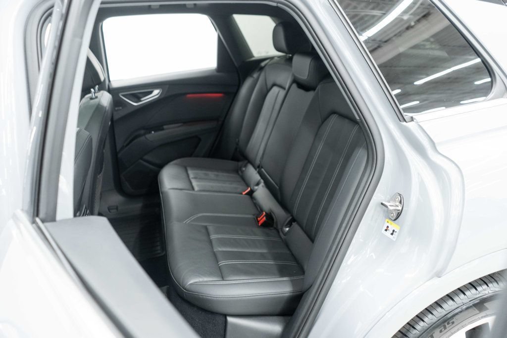 Used 2023 Audi Q4 e-tron Premium Plus w/ Premium Plus RWD image 33