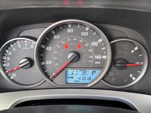 Used 2016 Toyota RAV4 LE AWD/4WD image 19