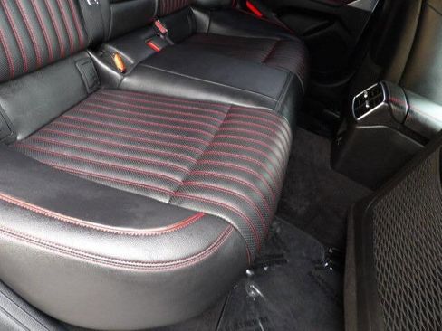 Used 2024 Genesis G70 2.5T w/ Sport Prestige Package image 27