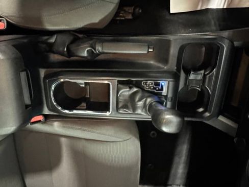 Used 2019 Toyota Tacoma SR w/ SR Convenience Package RWD image 21