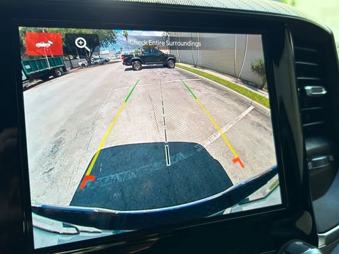 Used 2025 RAM 1500 Big Horn image 24