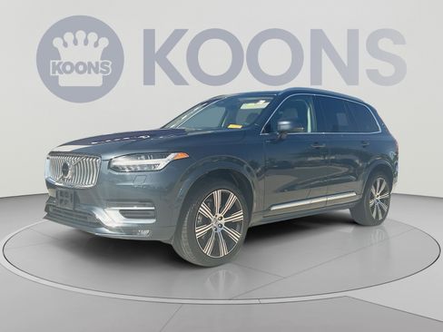 Certified 2024 Volvo XC90 B6 Plus w/ Protection Package Premier AWD/4WD image 1