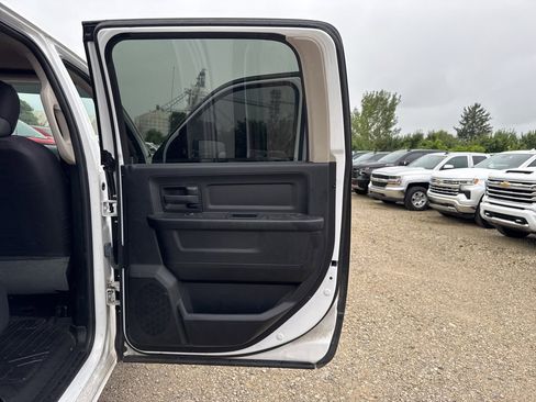 Used 2016 RAM 1500 Express image 23