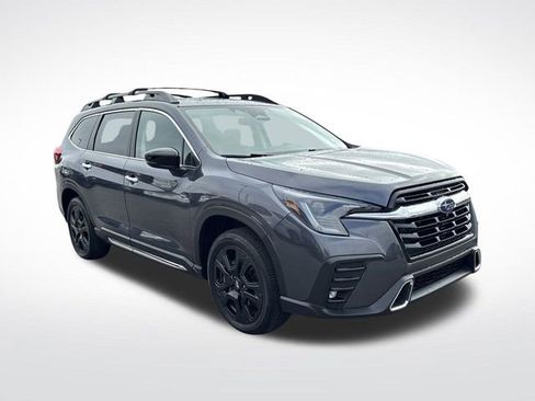Used 2025 Subaru Ascent Touring w/ Popular Package #2 image 8