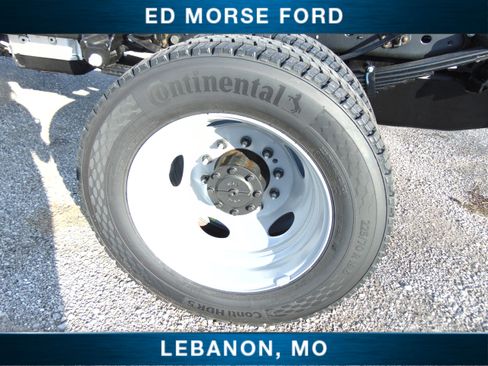 New 2026 Ford F550 4x4 Supercab Super Duty image 9