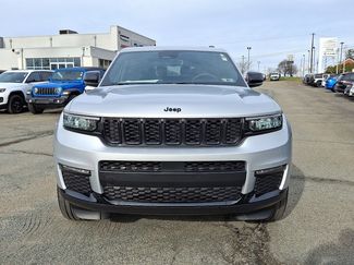 New 2025 Jeep Grand Cherokee L Limited w/ Black Appearance Package video 2