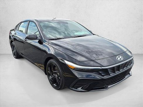 New 2026 Hyundai Elantra Sport FWD image 3