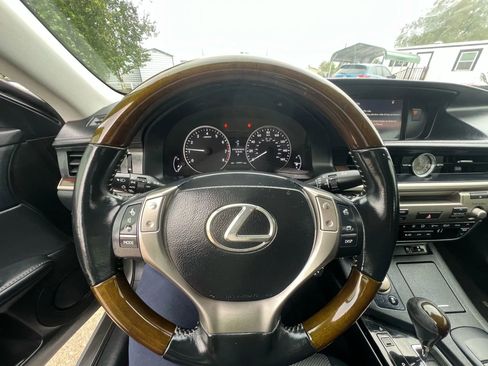 Used 2015 Lexus ES 350 image 9