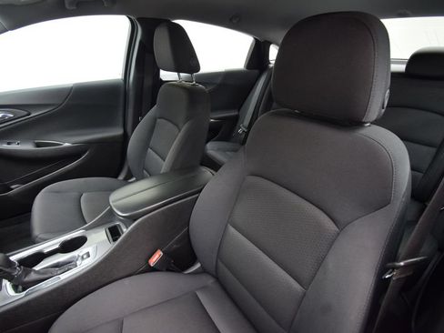 Used 2024 Chevrolet Malibu LT FWD image 17