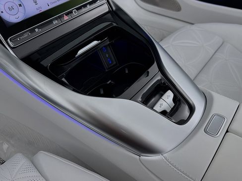 New 2026 Mercedes-Benz Maybach SL 680 image 6